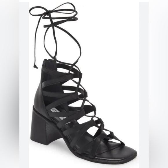 Steve Madden Cherri30 strappy Sandal - black leather - size 7.5 - Picture 2 of 15